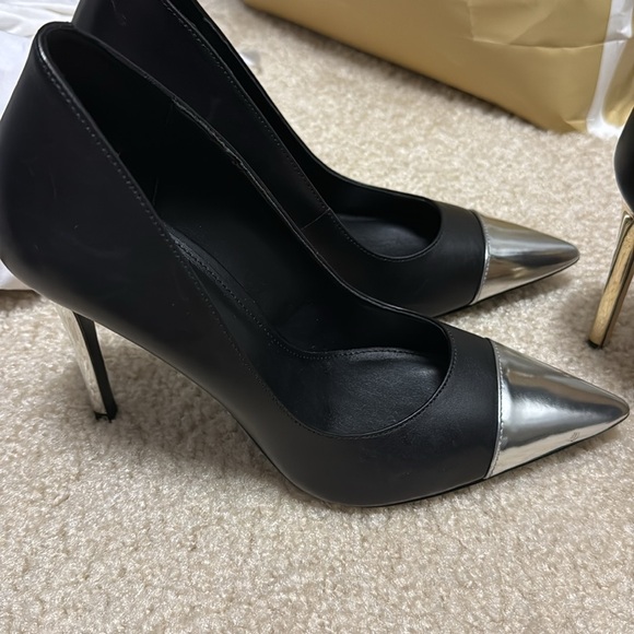 Pumps - Picture 3 of 3